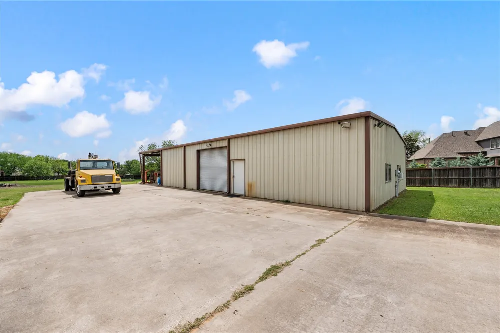 505 W Mcdonwell School Road Colleyville, TX 76034