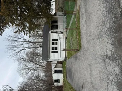 4 Benview Road
