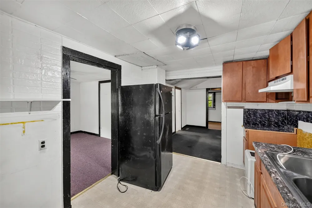 4 Benview Road Hyde Park, NY 12538