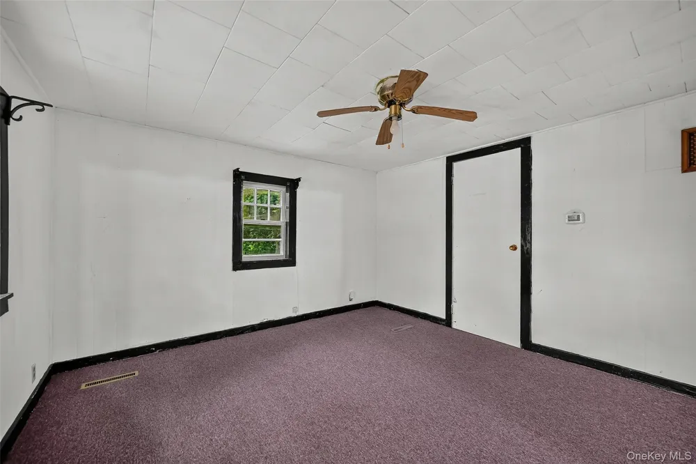 4 Benview Road Hyde Park, NY 12538