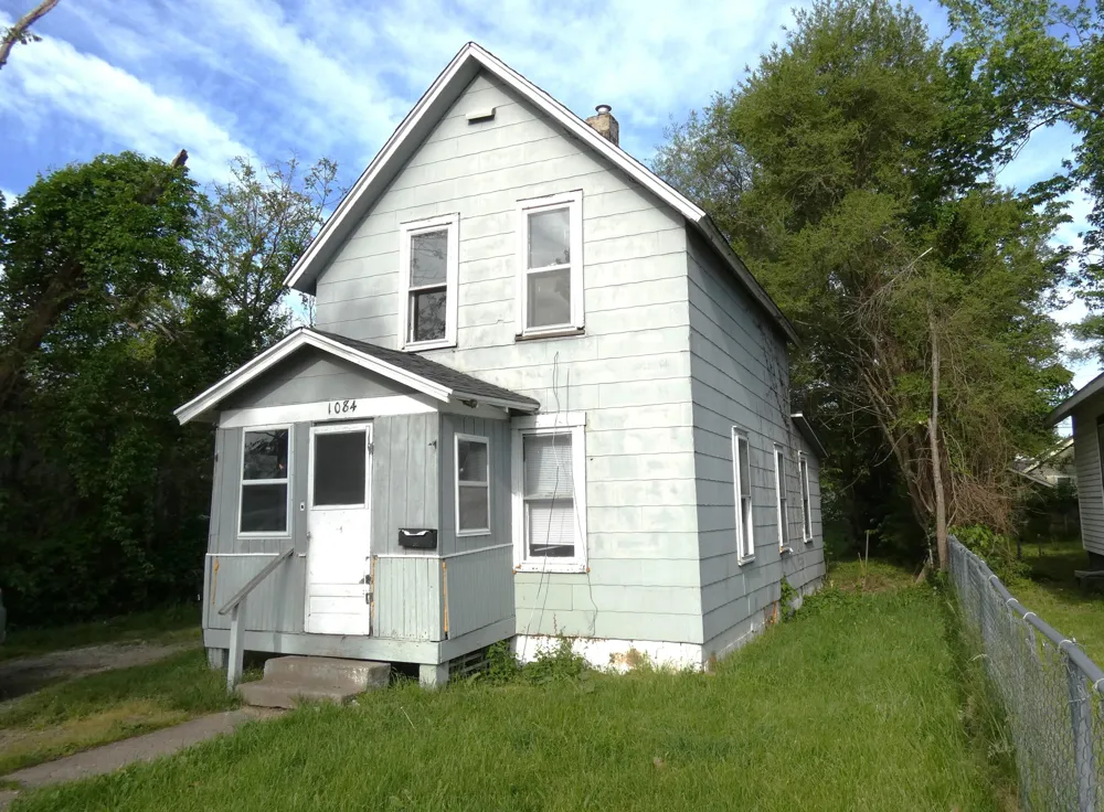 1084 Hurd Avenue Benton Harbor City, MI 49022