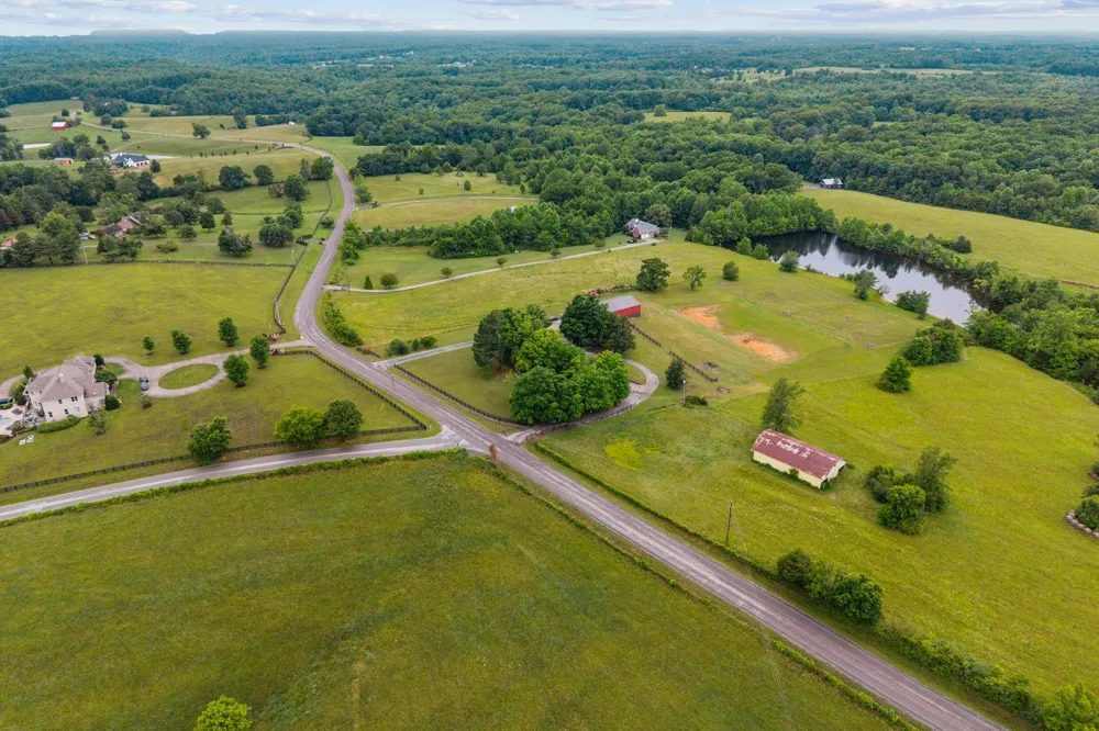 7200 Shoals Branch Rd Primm Springs, TN 38476