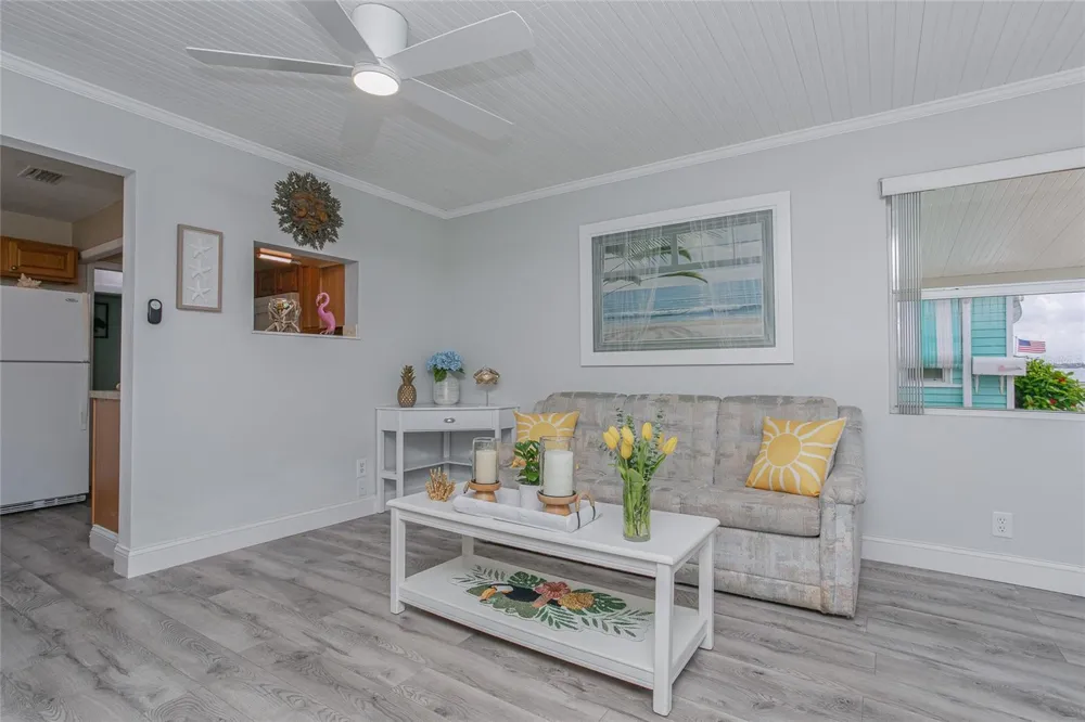 14 LAFAYETTE STREET Bradenton, FL 34208