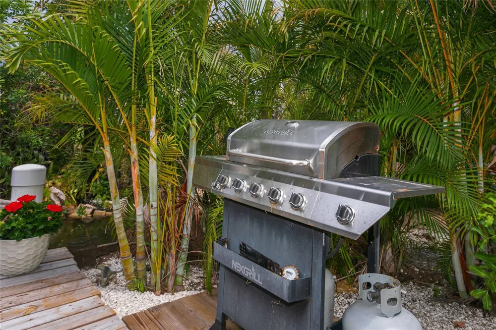 14 LAFAYETTE STREET Bradenton, FL 34208