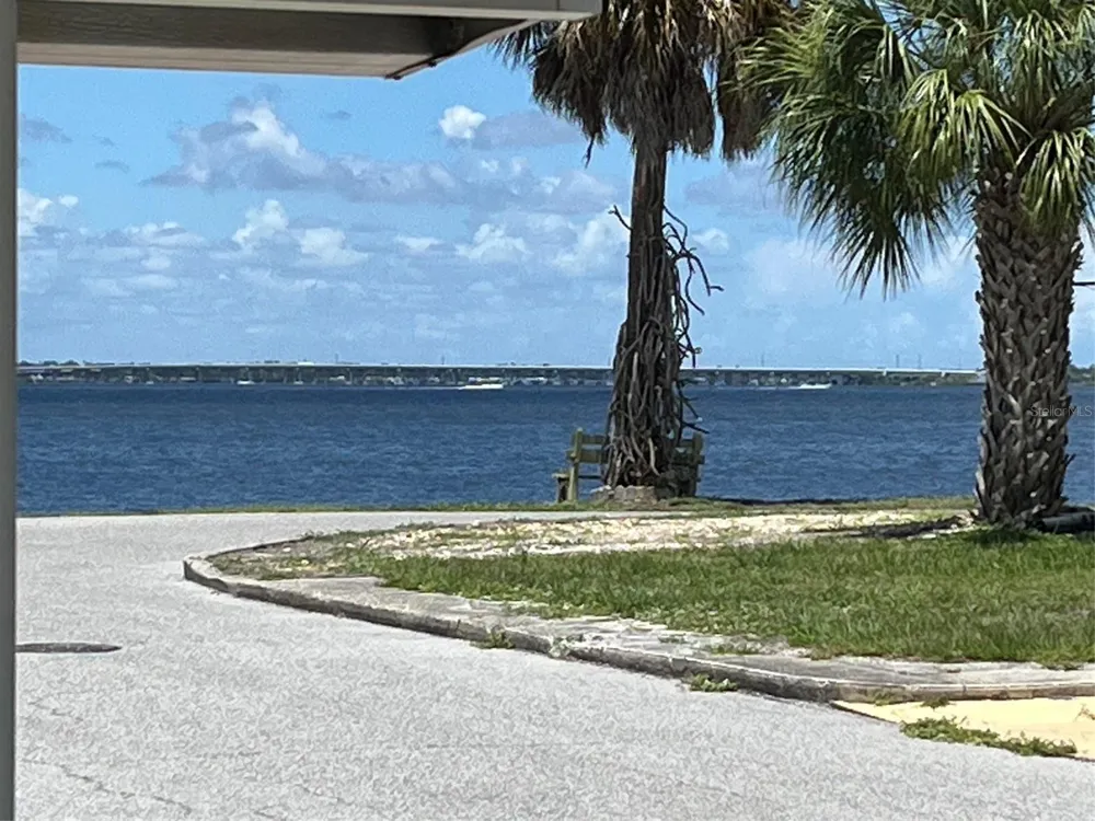 14 LAFAYETTE STREET Bradenton, FL 34208