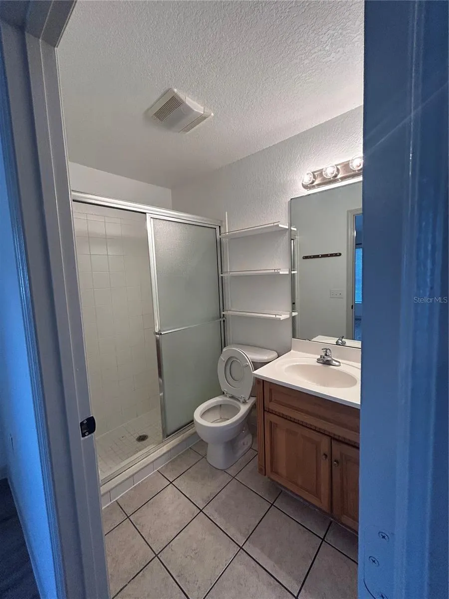 702 LEMON AVE Dundee, FL 33838