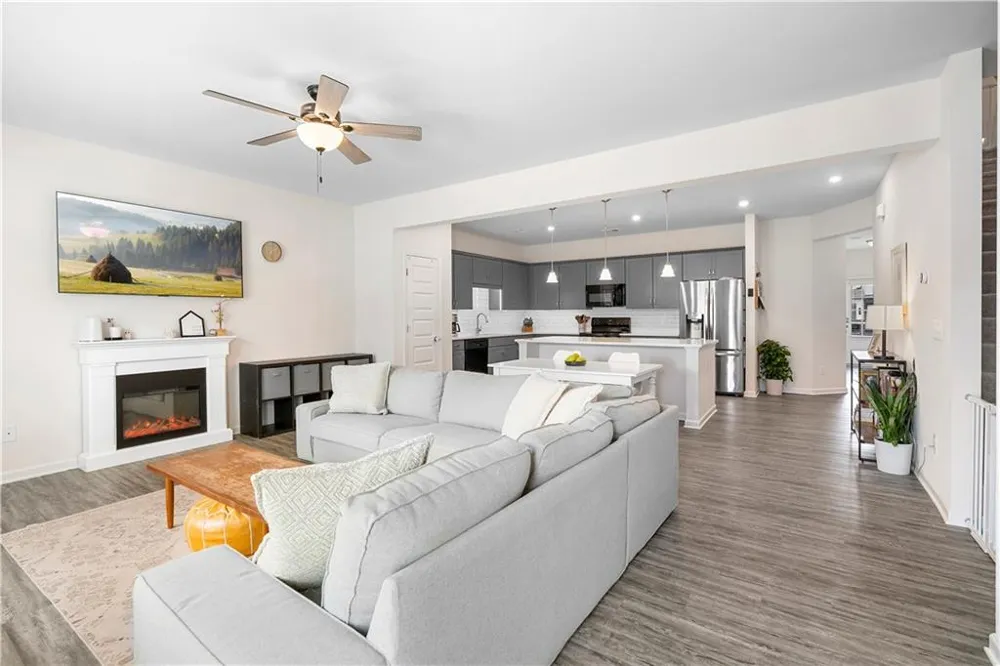 26 Felton Walk Boulevard Cartersville, GA 30120