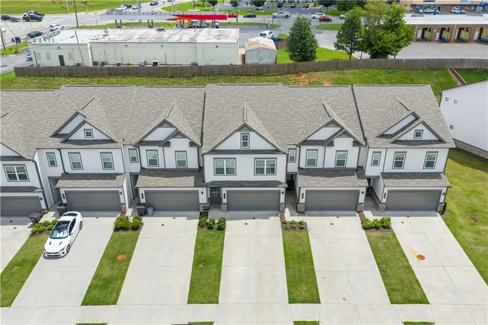 26 Felton Walk Boulevard Cartersville, GA 30120