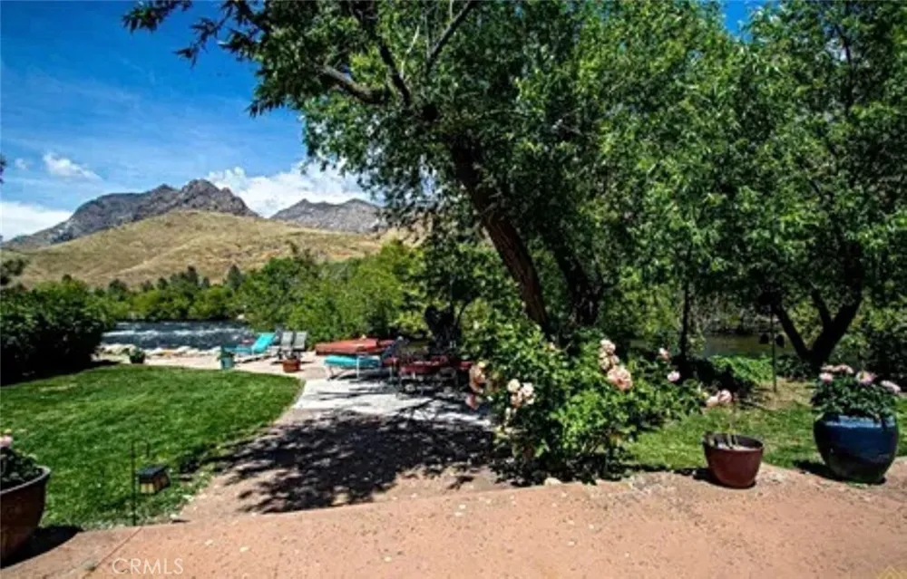132 Rio Del Loma Kernville, CA 93238