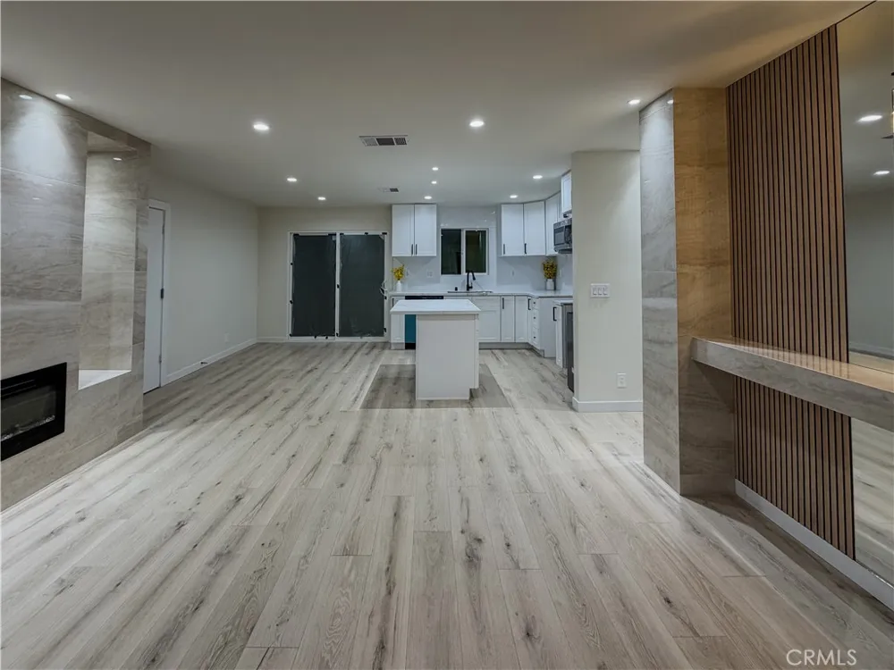 40356 Ronar Street Palmdale, CA 93591