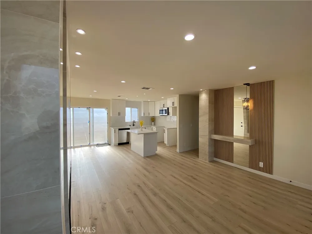 40356 Ronar Street Palmdale, CA 93591