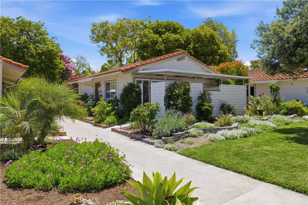 2024 Via Mariposa East #A Laguna Woods, CA 92637