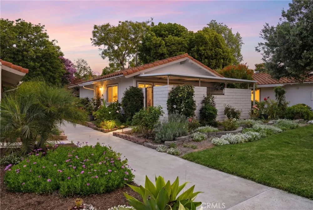 2024 Via Mariposa East #A Laguna Woods, CA 92637