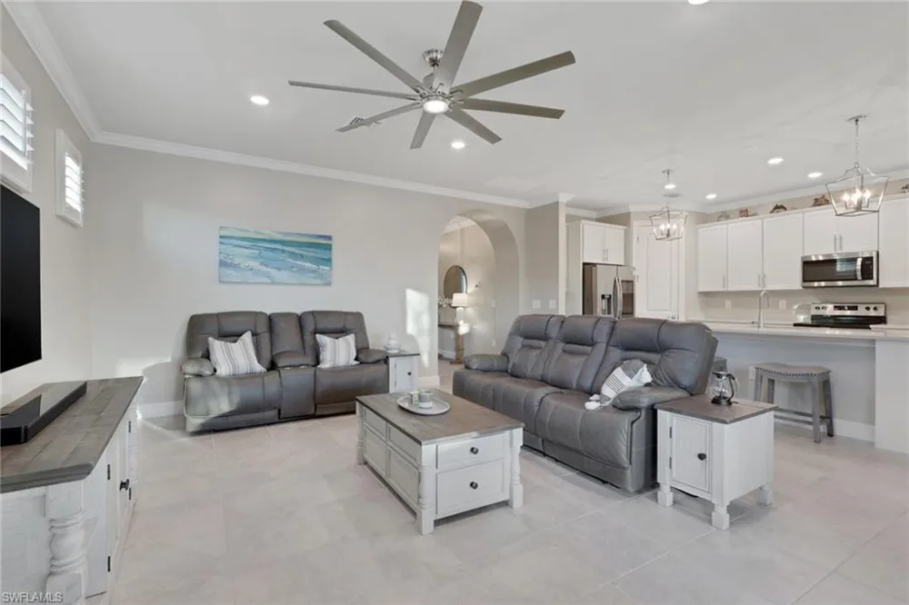 3425 Hampton Boulevard Alva, FL 33920