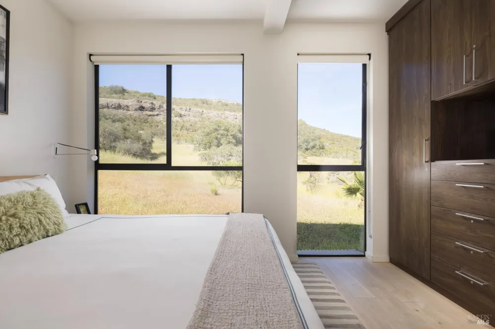 5850 Sharp Road Calistoga, CA 94515