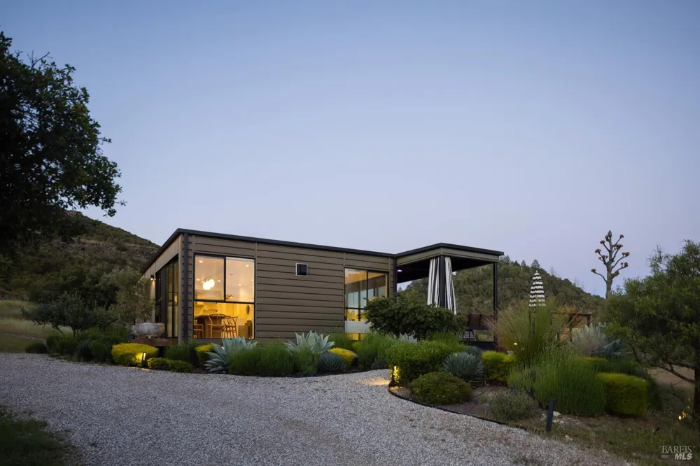 5850 Sharp Road Calistoga, CA 94515