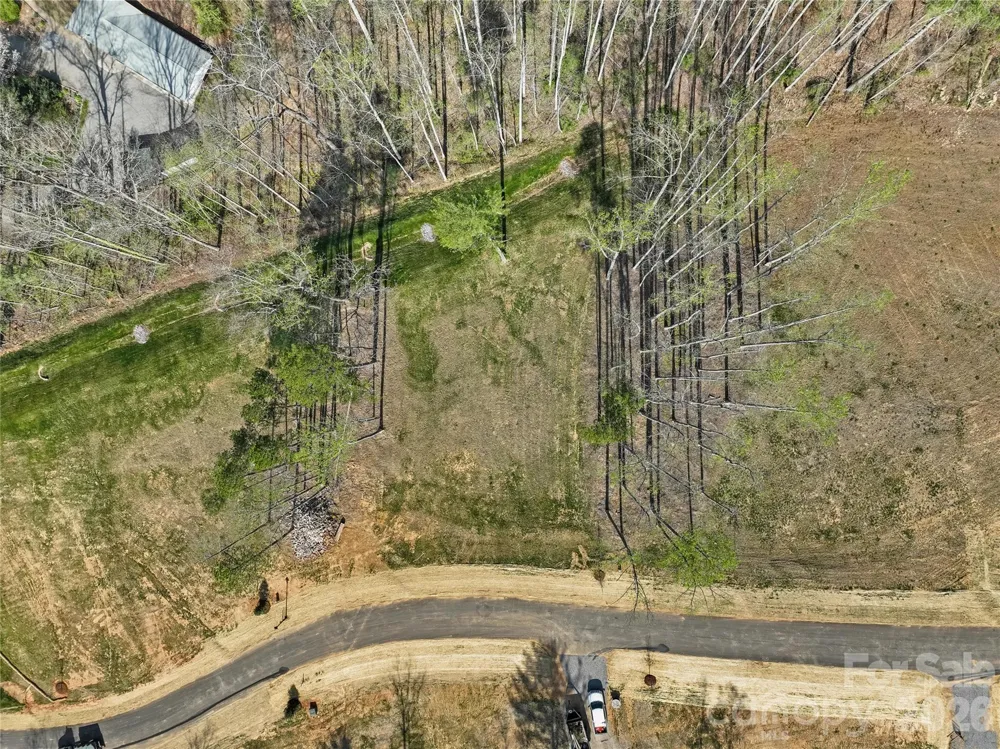 424 Irvine Drive Fairview, NC 28730