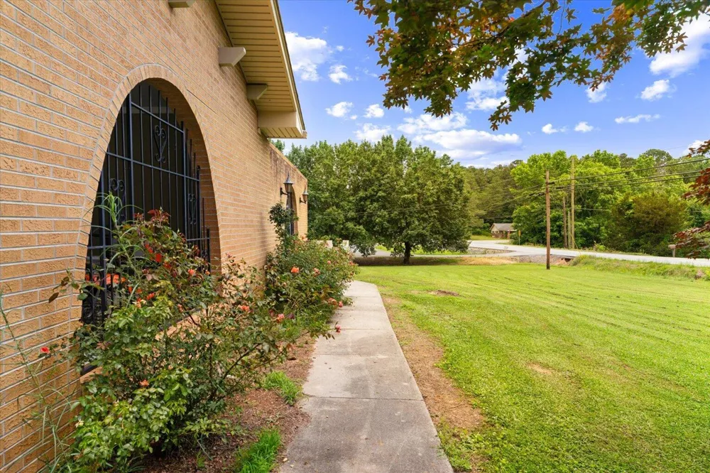 812 W Fort Street Chatsworth, GA 30705