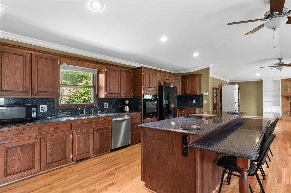 812 W Fort Street Chatsworth, GA 30705