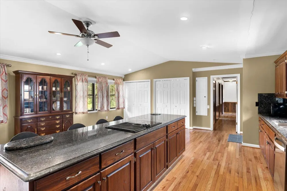 812 W Fort Street Chatsworth, GA 30705