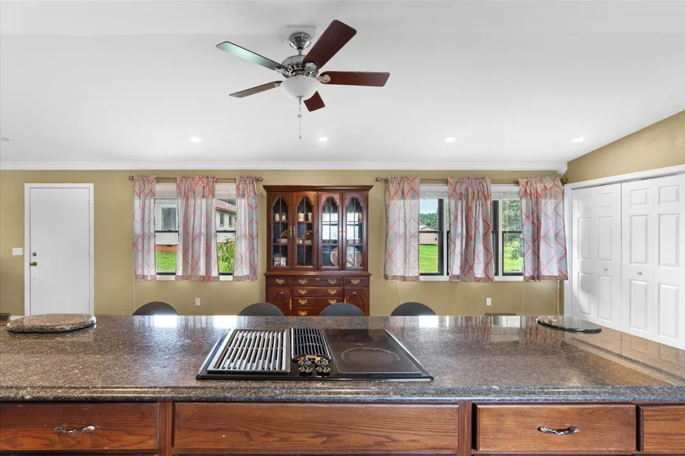 812 W Fort Street Chatsworth, GA 30705