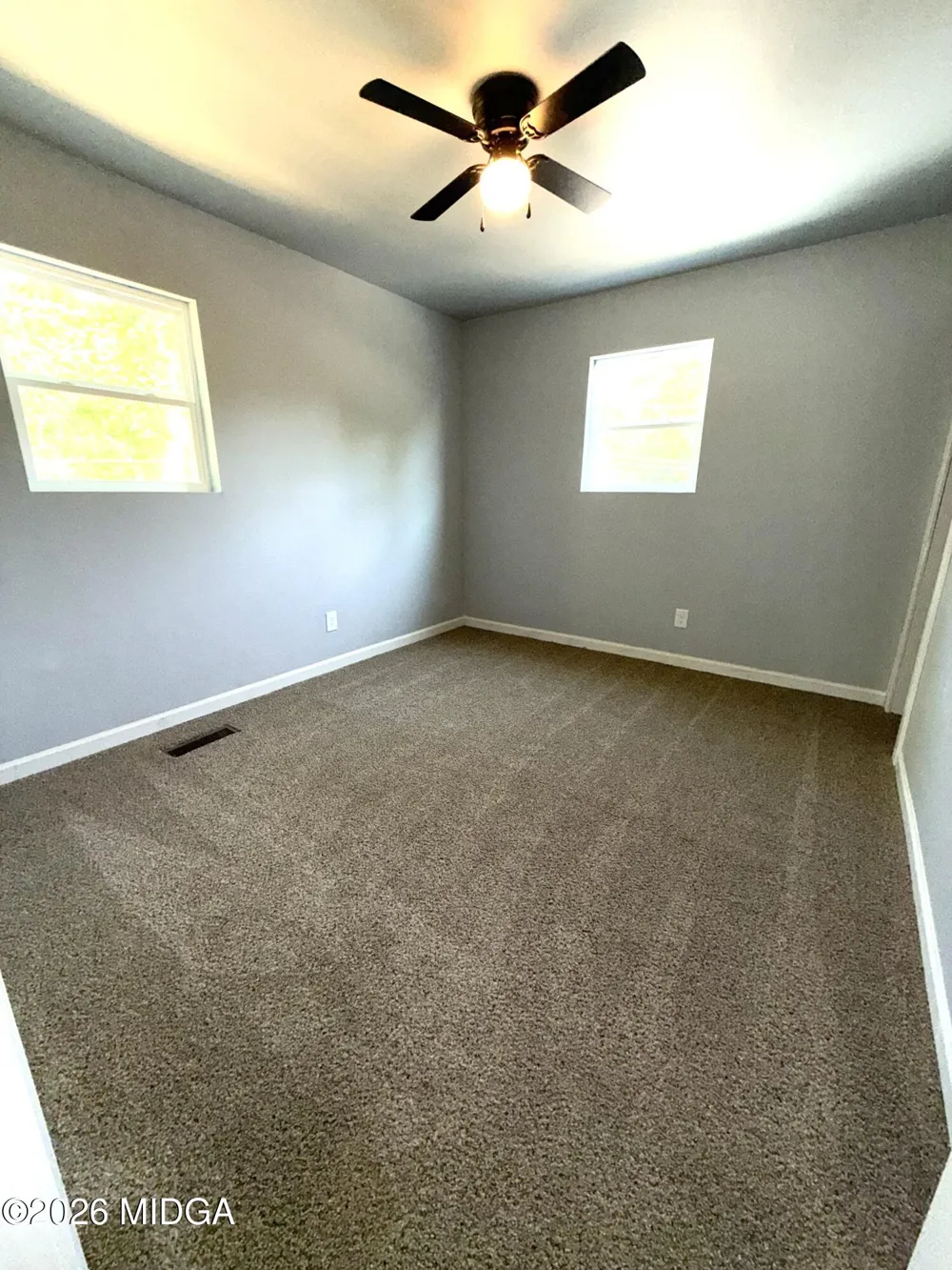 2082 Mutual Avenue #A&B Macon, GA 31204