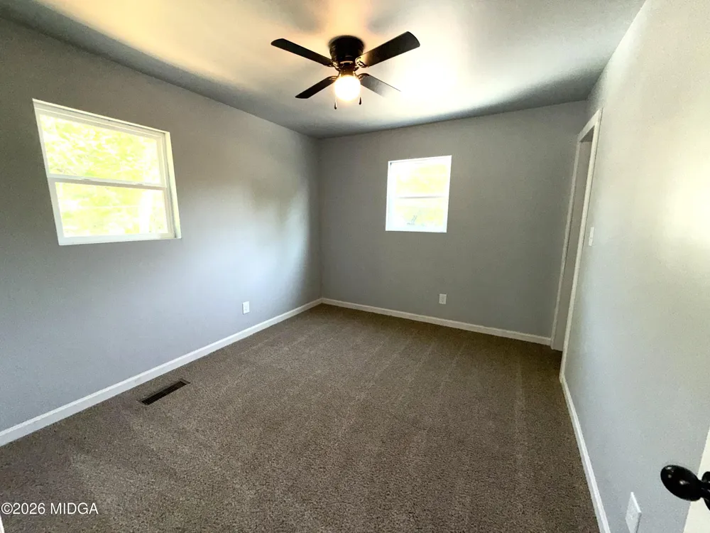 2082 Mutual Avenue #A&B Macon, GA 31204