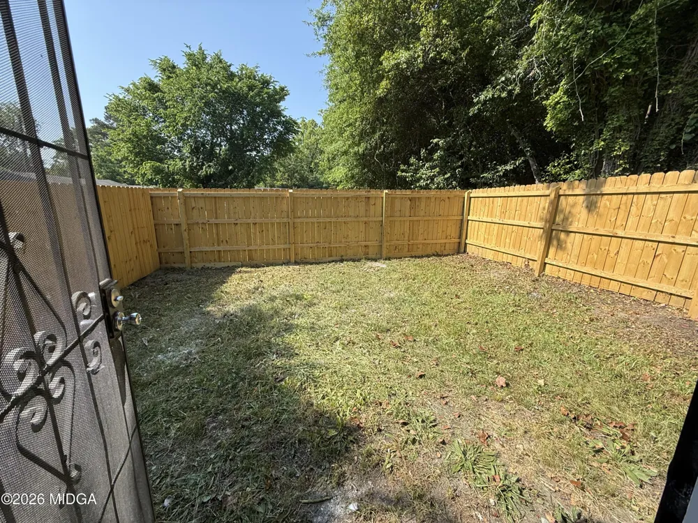 2082 Mutual Avenue #A&B Macon, GA 31204