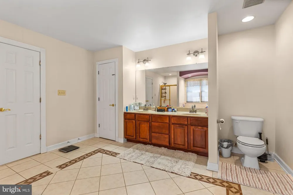 12719 AILANTHUS DRIVE Hagerstown, MD 21742