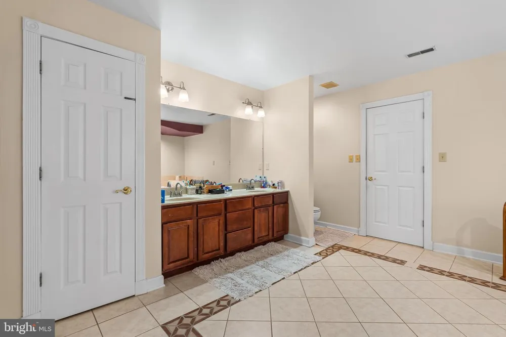 12719 AILANTHUS DRIVE Hagerstown, MD 21742