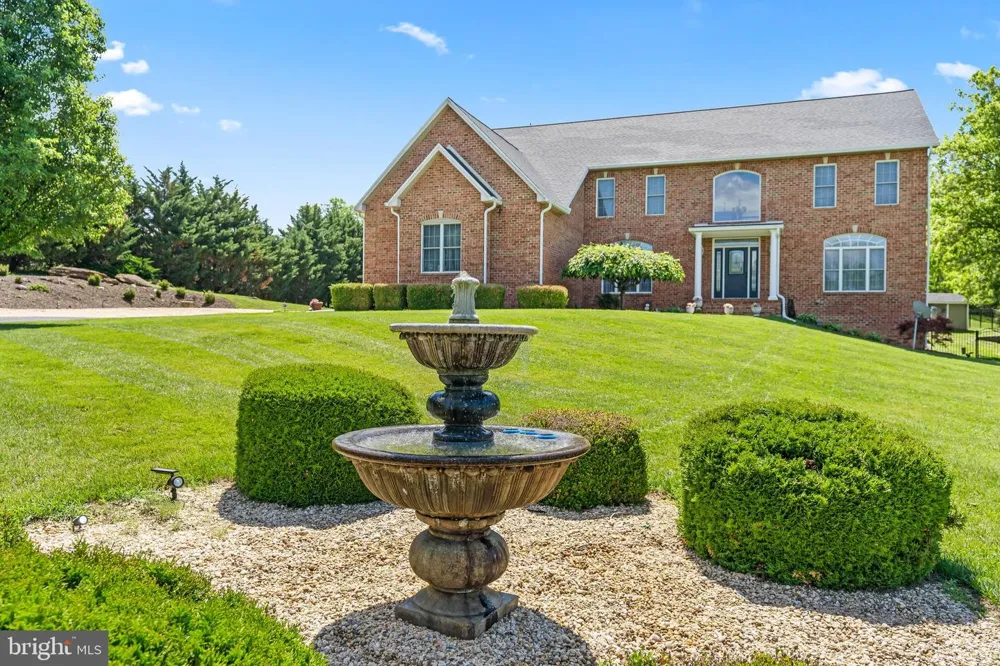 12719 AILANTHUS DRIVE Hagerstown, MD 21742