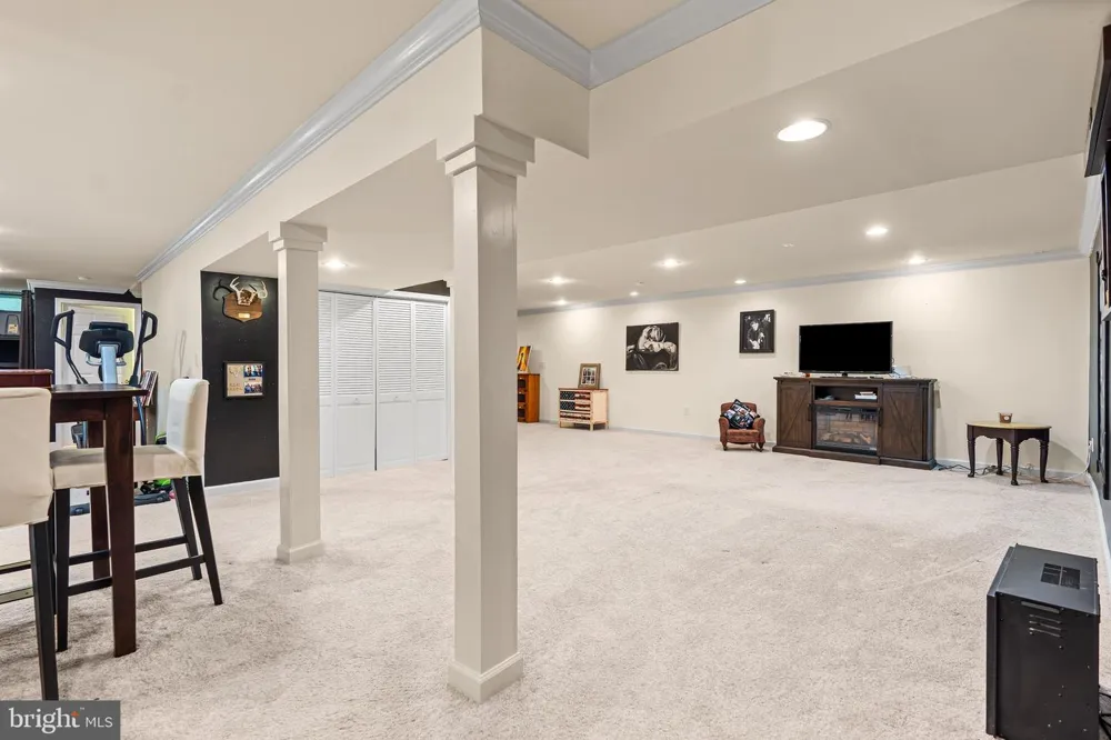 12719 AILANTHUS DRIVE Hagerstown, MD 21742