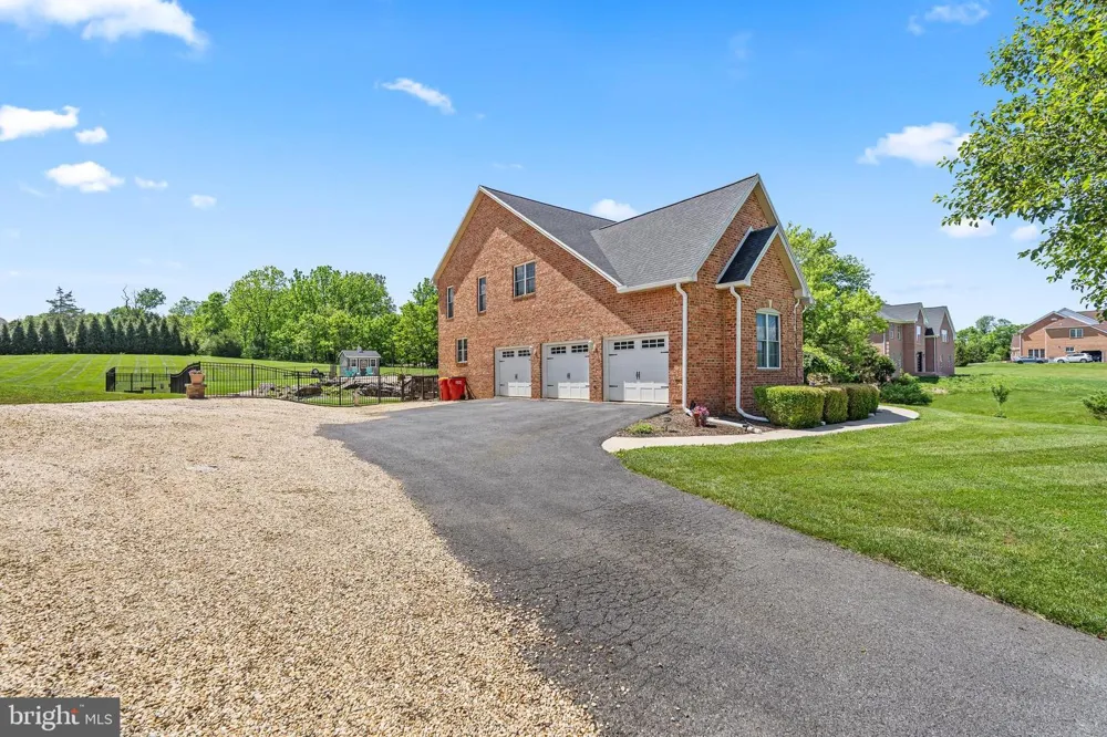 12719 AILANTHUS DRIVE Hagerstown, MD 21742