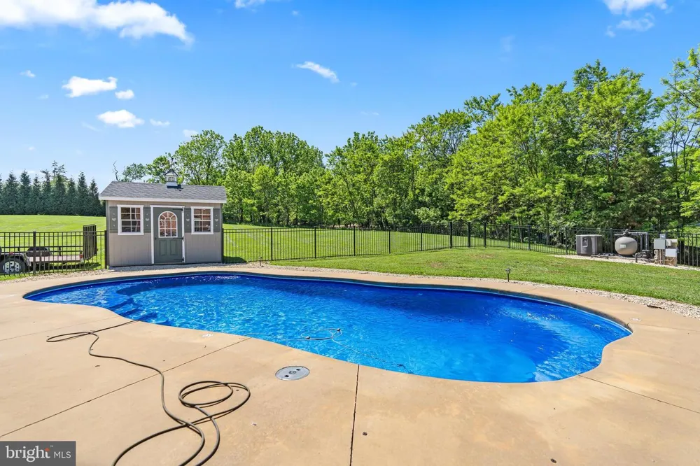 12719 AILANTHUS DRIVE Hagerstown, MD 21742