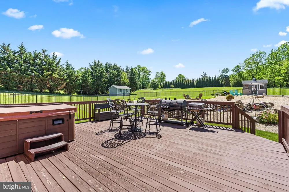 12719 AILANTHUS DRIVE Hagerstown, MD 21742