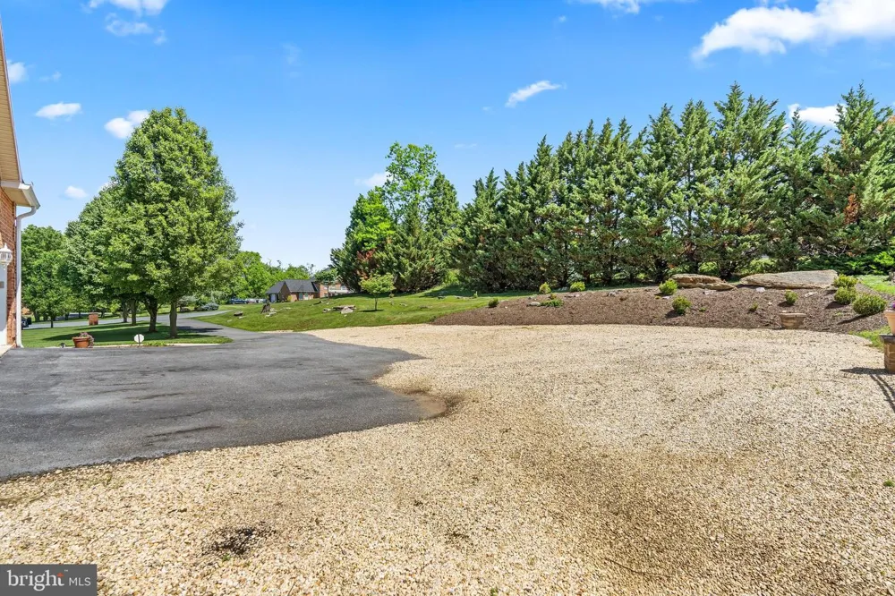 12719 AILANTHUS DRIVE Hagerstown, MD 21742