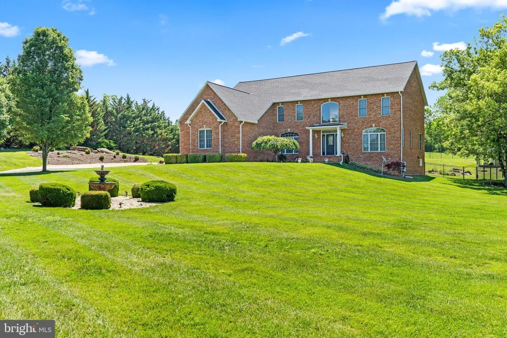 12719 AILANTHUS DRIVE Hagerstown, MD 21742