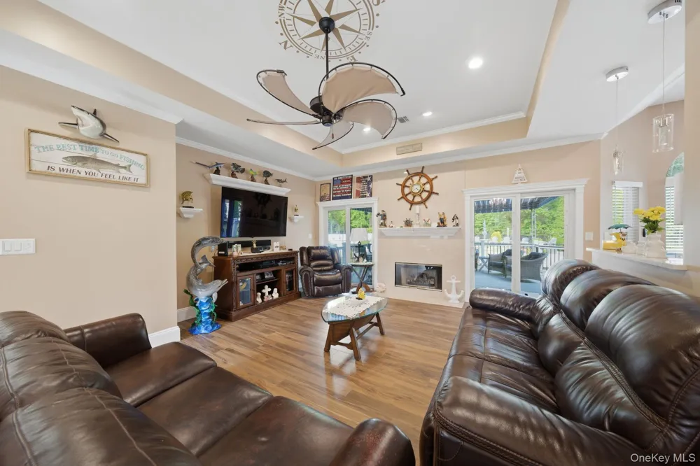41 Paige Lane Moriches, NY 11955