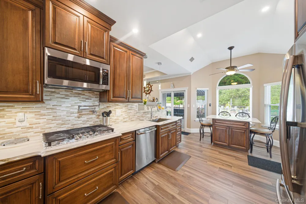 41 Paige Lane Moriches, NY 11955