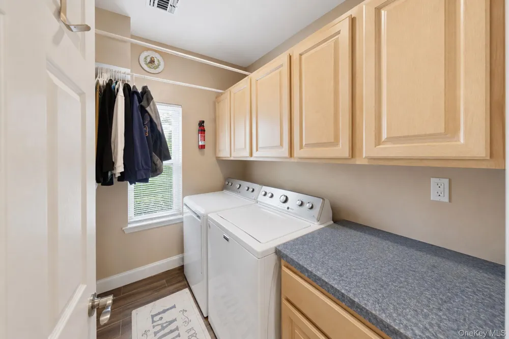 41 Paige Lane Moriches, NY 11955