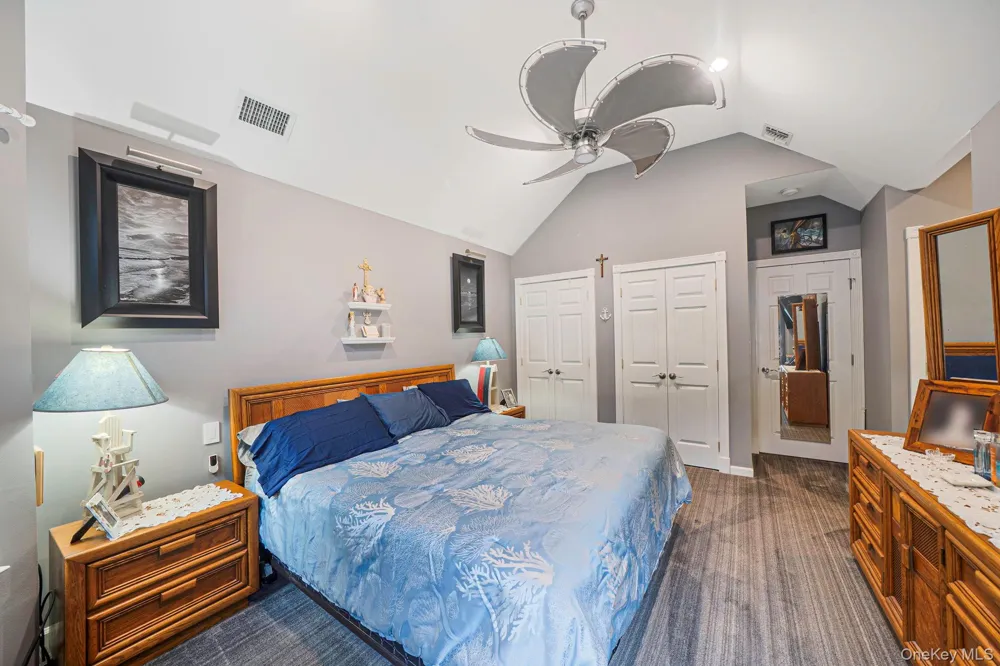 41 Paige Lane Moriches, NY 11955
