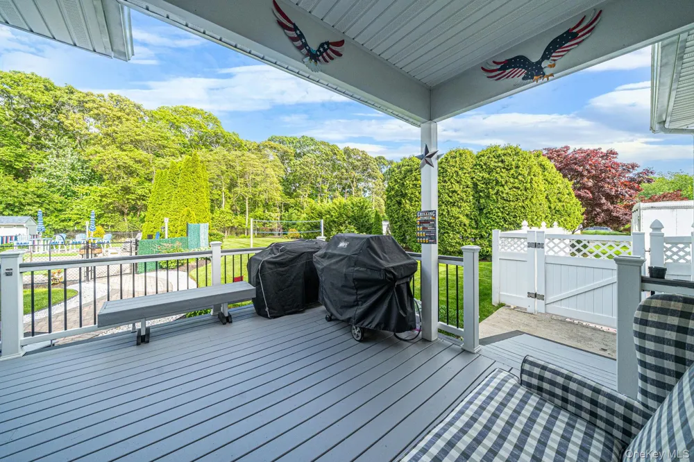 41 Paige Lane Moriches, NY 11955