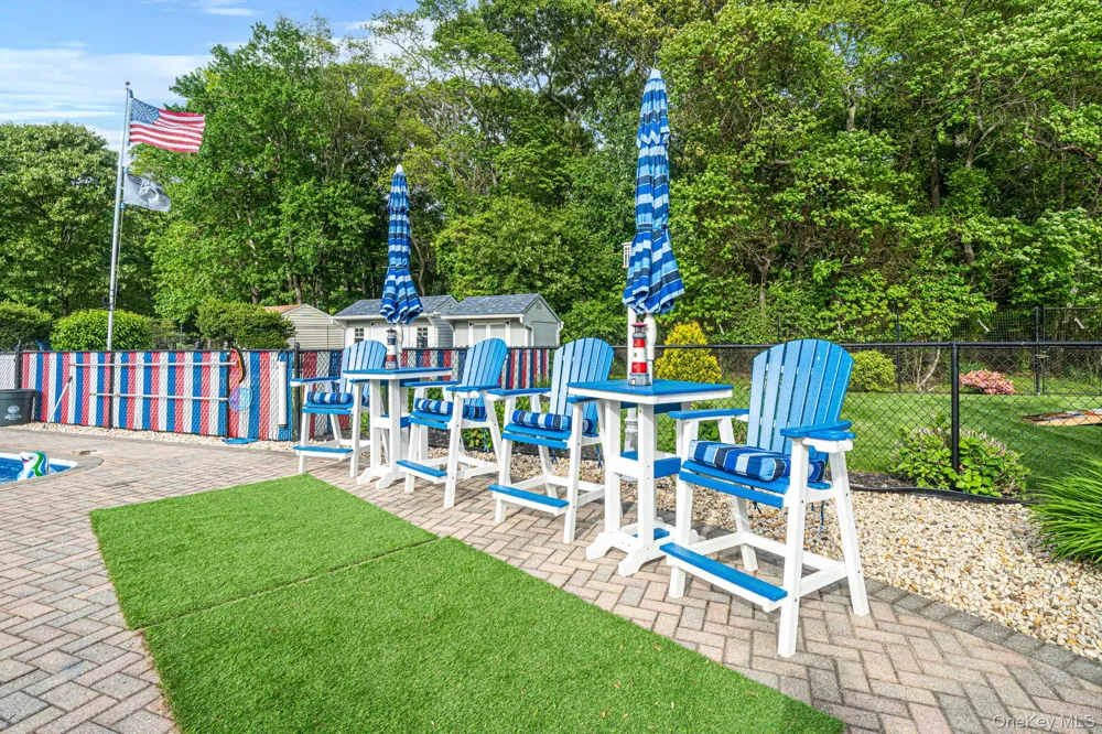 41 Paige Lane Moriches, NY 11955