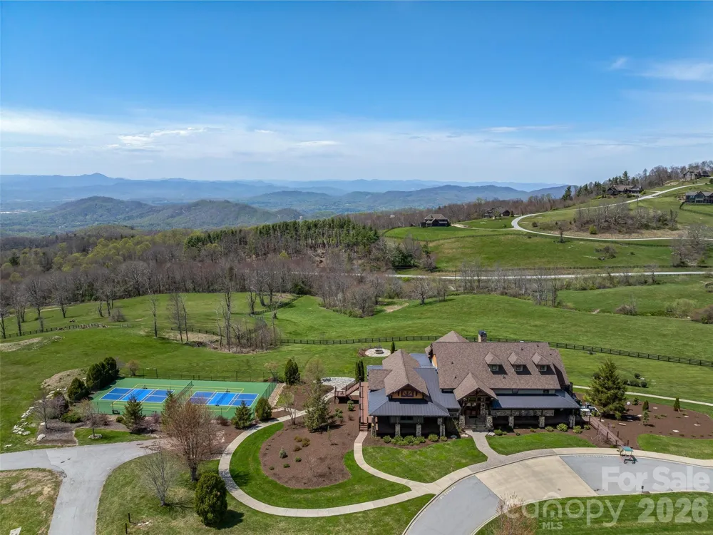 370 Autumn Ridge Lane #75 Hendersonville, NC 28792