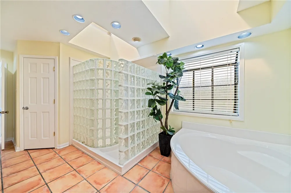 429 Bermuda Place Corpus Christi, TX 78411