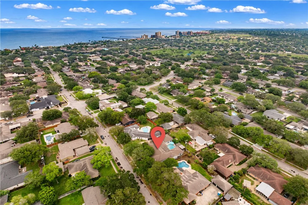 429 Bermuda Place Corpus Christi, TX 78411