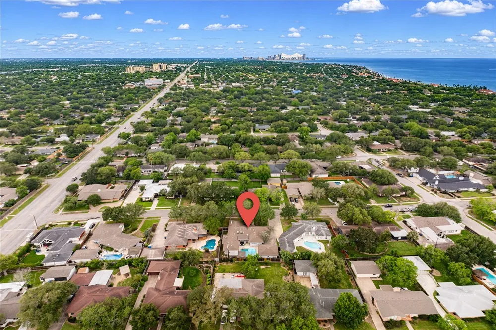 429 Bermuda Place Corpus Christi, TX 78411