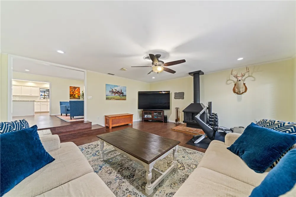 429 Bermuda Place Corpus Christi, TX 78411