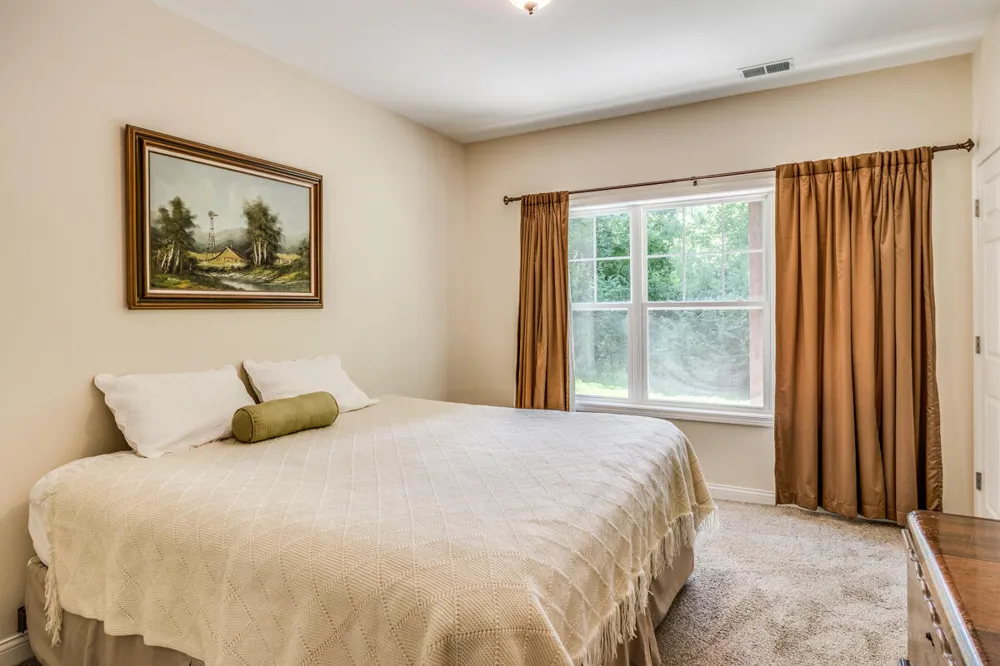7024 Green Ridge Boulevard Pennfield Charter Township, MI 49017