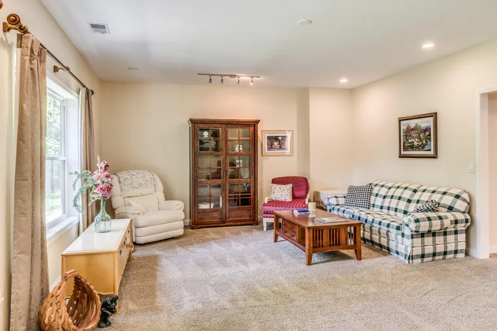 7024 Green Ridge Boulevard Pennfield Charter Township, MI 49017